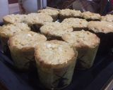 Foto langkah ke 6 dari resep Muffin Yoghurt Cheese.