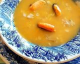 Foto del paso 25 de la receta: Sopa marinera de fanecas y mejillones al azafrán