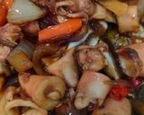 Foto langkah ke 4 dari resep Oseng cumi wortel.