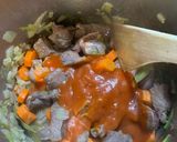 Foto del paso 2 de la receta: Carne estofada en olla exprés