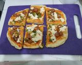 Foto langkah ke 21 dari resep Pizza teflon (atas-bawah matang)🍕🍕.