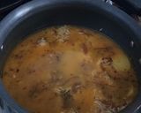 A picture of step 3 of Bataka Kaatri Handi Pulav.