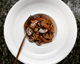 Foto del paso 10 de la receta: Fideos con panceta ibérica y almejas