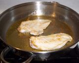 Foto del paso 2 de la receta Pechuga de pollo al roquefort