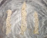 Foto del paso 5 de la receta: Palitos con semillas y cebolla