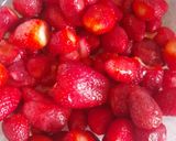 صورة لخطوة 2 من وصفة معجون الفراولة 🍓
