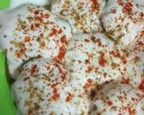 A picture of step 10 of Dahi Bhalle Dahi Wada.