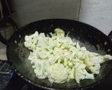 A picture of step 1 of Restaurant Style Sookhi Aloo Gobhi.