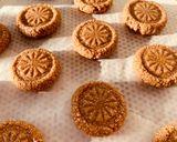 Foto del passaggio 5 della ricetta Biscotti di Semi di Girasole