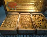 Foto langkah ke 7 dari resep Bolu Pisang Ambon Panggang.