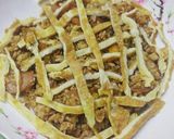 Foto langkah ke 7 dari resep Nasi Goreng Sosis Telur.