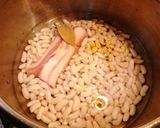 Foto del paso 2 de la receta: Habichuelas a la asturiana