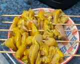 Foto del paso 2 de la receta: Brochetas de pollo en freidora de aire