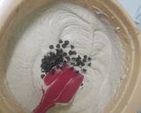 A picture of step 2 of Cinnamon-Nutmeg cake.
