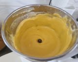 A picture of step 4 of Mango Delight / mango custard.
