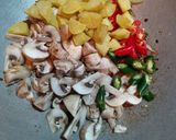 Foto langkah ke 5 dari resep Cah Jamur Kentang Lada Hitam #week37.