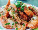 รูปขั้นตอนการทำที่ 4 ของ กุ้งผัดพริกเกลือ(ไม่แกะเปลือก)