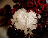 Foto del passaggio 2 della ricetta Torta crumble di ciliegie