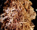 A picture of step 5 of My Slow cooked Pulled Pork. 😍.