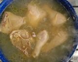 A picture of step 1 of Chicken Soup with Tomatillo and Potatoes.