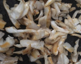 Foto del paso 6 de la receta: Salmón con crema Thai de ajo y coco
