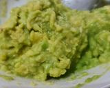 Foto langkah ke 2 dari resep Avocado Toast ala Indah.