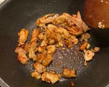 รูปขั้นตอนการทำที่ 4 ของ ผัดซีอิ๊วไก่