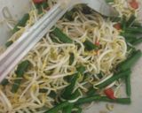 Foto langkah ke 3 dari resep Tumis kacang panjang + tauge.