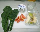 Foto langkah ke 1 dari resep Green Smoothies | Apple Kale Smoothie.