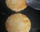 A picture of step 3 of Aloo (potato) tikki chat.