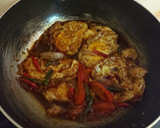 Foto langkah ke 3 dari resep Telor Ceplok Saus Inggris.