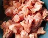 Foto langkah ke 1 dari resep Cincang Ayam goreng kecap.