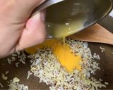 Hot Mama’s 洋蔥辣醬蛋炒飯的食譜步驟3照片