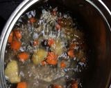Foto langkah ke 1 dari resep Sop Daging Sapi Telur Puyuh Super Simpel.