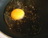 A picture of step 4 of Herb egg.