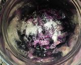 A picture of step 2 of Jamun Juice / Black Plum Juice.