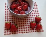 عکس مرحله 9 از دستور مربای توت فرنگی خوشرنگ 🍓