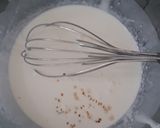 A picture of step 1 of White Christmas ice cream sandwich.