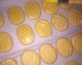 Foto langkah ke 3 dari resep Peanut skippy cookies.