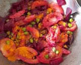 A picture of step 4 of Beetroot Tomato Curry.