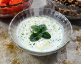 Foto del paso 11 de la receta: 👳🏻‍♀️🇹🇷Mujaddara - Arroz con lentejas y cebolla frita, acompañado de ensalada árabe y yogur con menta 🇹🇷👳🏻‍♀️