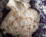 Foto del paso 1 de la receta: Focaccia de aceitunas negras y tomate