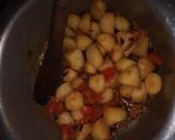 A picture of step 4 of Viazi.