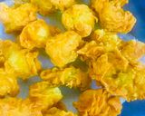 Hình bước làm 4 của món Gà popcorn cho người lười😂