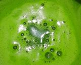 A picture of step 4 of Palak - Amla juice.