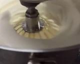 Foto del passaggio 5 della ricetta Tiramisù su Biscotto Sacher