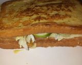 A picture of step 8 of Toasted sandwich(By Xubeedat Cuisine).