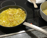 Foto del paso 3 de la receta: Patatas a lo pobre con jamón ibérico