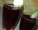 A picture of step 3 of Hibiscus drink.