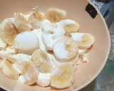 A picture of step 1 of The dessert 2.